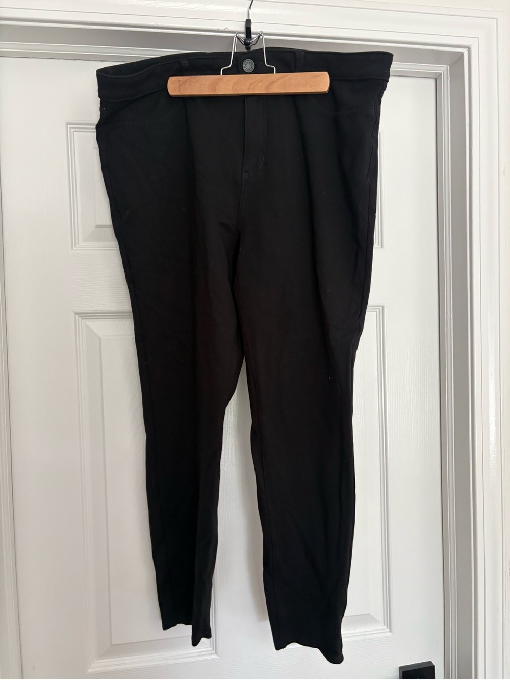 LC Lauren Conrad Black Slim Stretch Dress Pants